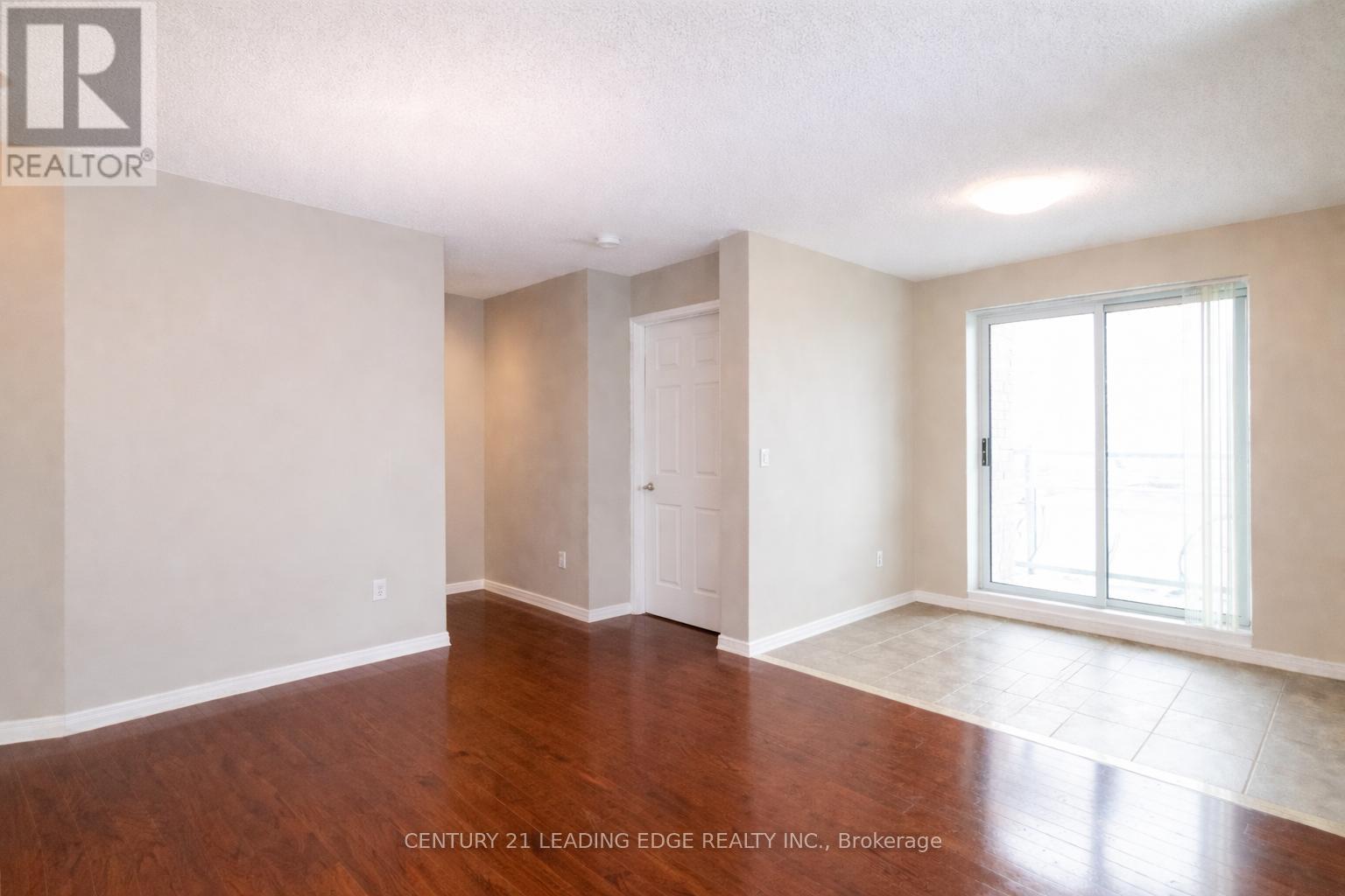 1011 - 11 Oneida Crescent, Richmond Hill, Ontario  L4B 0A1 - Photo 15 - N12751786