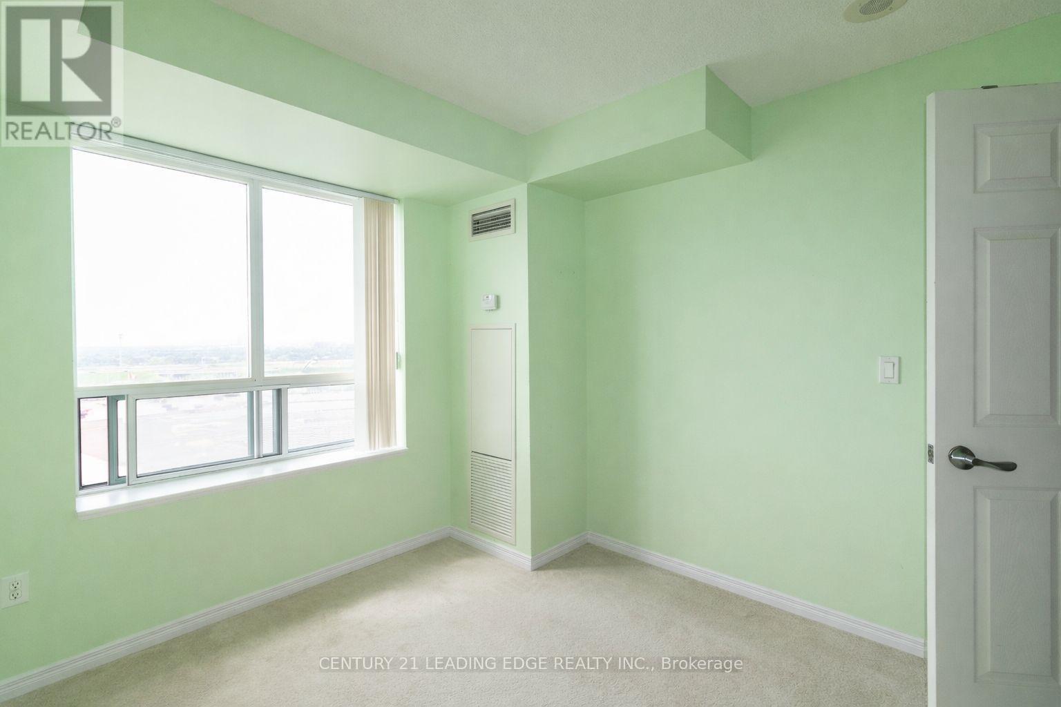 1011 - 11 Oneida Crescent, Richmond Hill, Ontario  L4B 0A1 - Photo 20 - N12751786