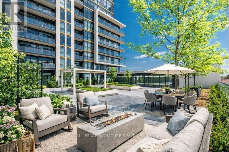 413 - 1603 Eglinton Avenue W, Toronto, Ontario  M6E 0A1 - Photo 6 - C12746366