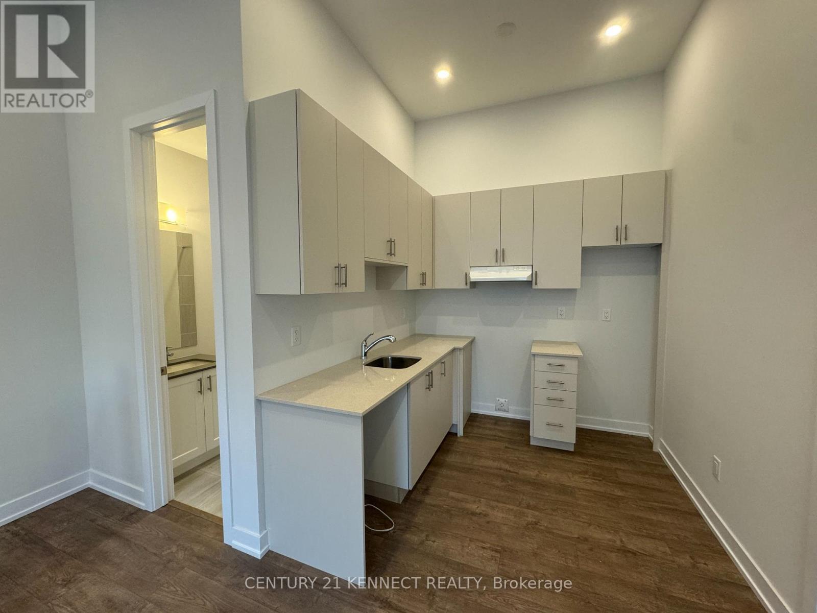 (Coach House) - 35 Golden Fern Street, Markham, Ontario  L6B 0V5 - Photo 8 - N12732416