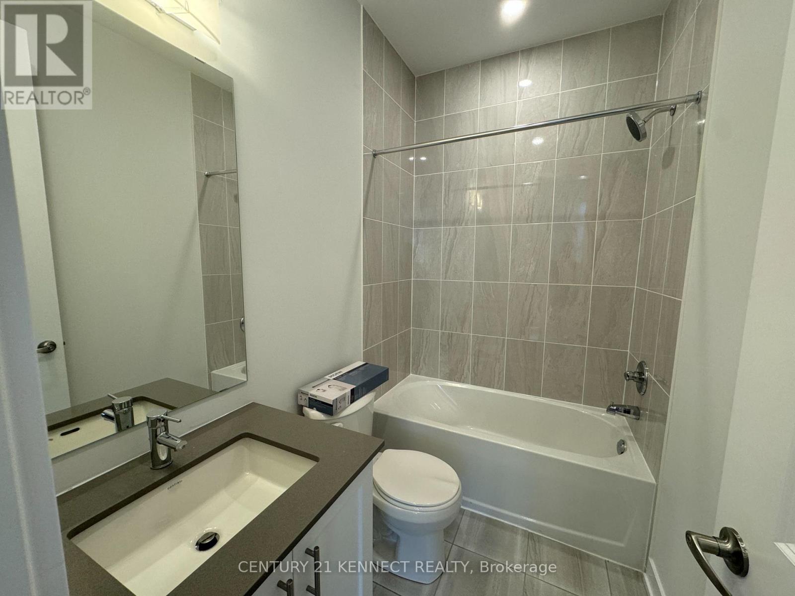(Coach House) - 35 Golden Fern Street, Markham, Ontario  L6B 0V5 - Photo 9 - N12732416