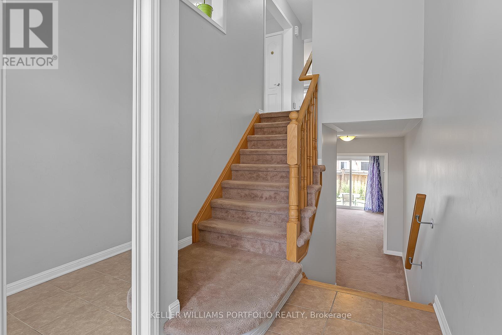 32 Affleck Road, Brampton, Ontario  L7A 3Z2 - Photo 4 - W12751766