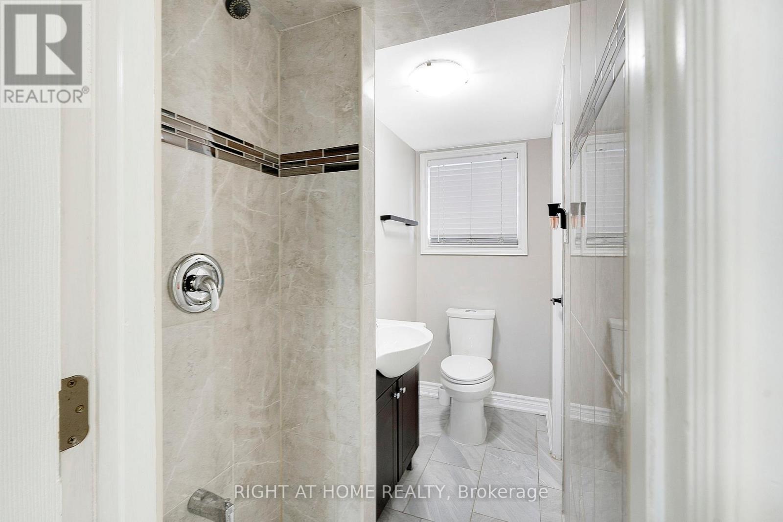 154 - 180 Mississauga Valley Boulevard, Mississauga, Ontario  L5A 3M2 - Photo 11 - W12751768