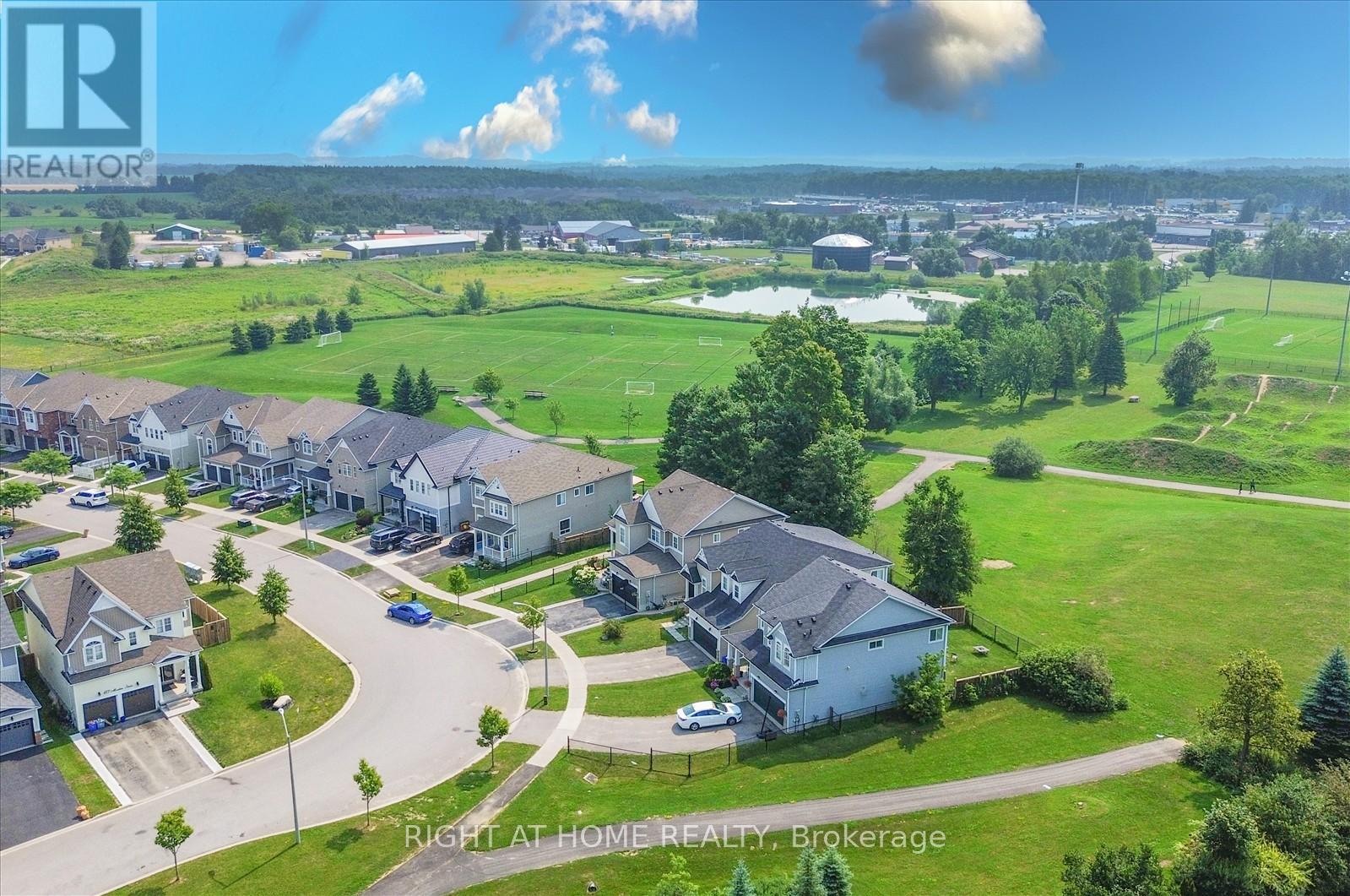 172 Morden Drive, Shelburne, Ontario  L9V 3S4 - Photo 3 - X12751776