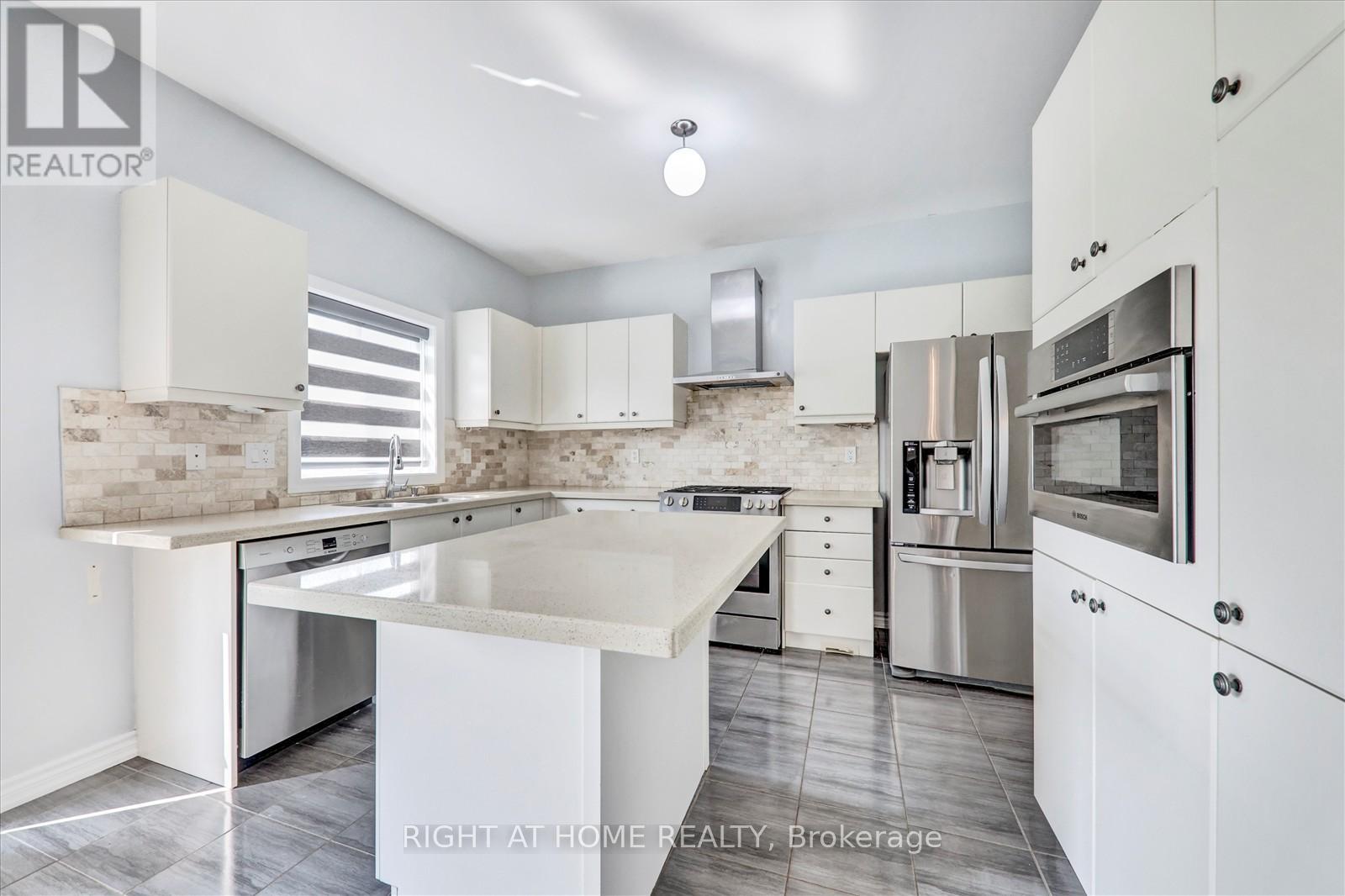 172 Morden Drive, Shelburne, Ontario  L9V 3S4 - Photo 8 - X12751776