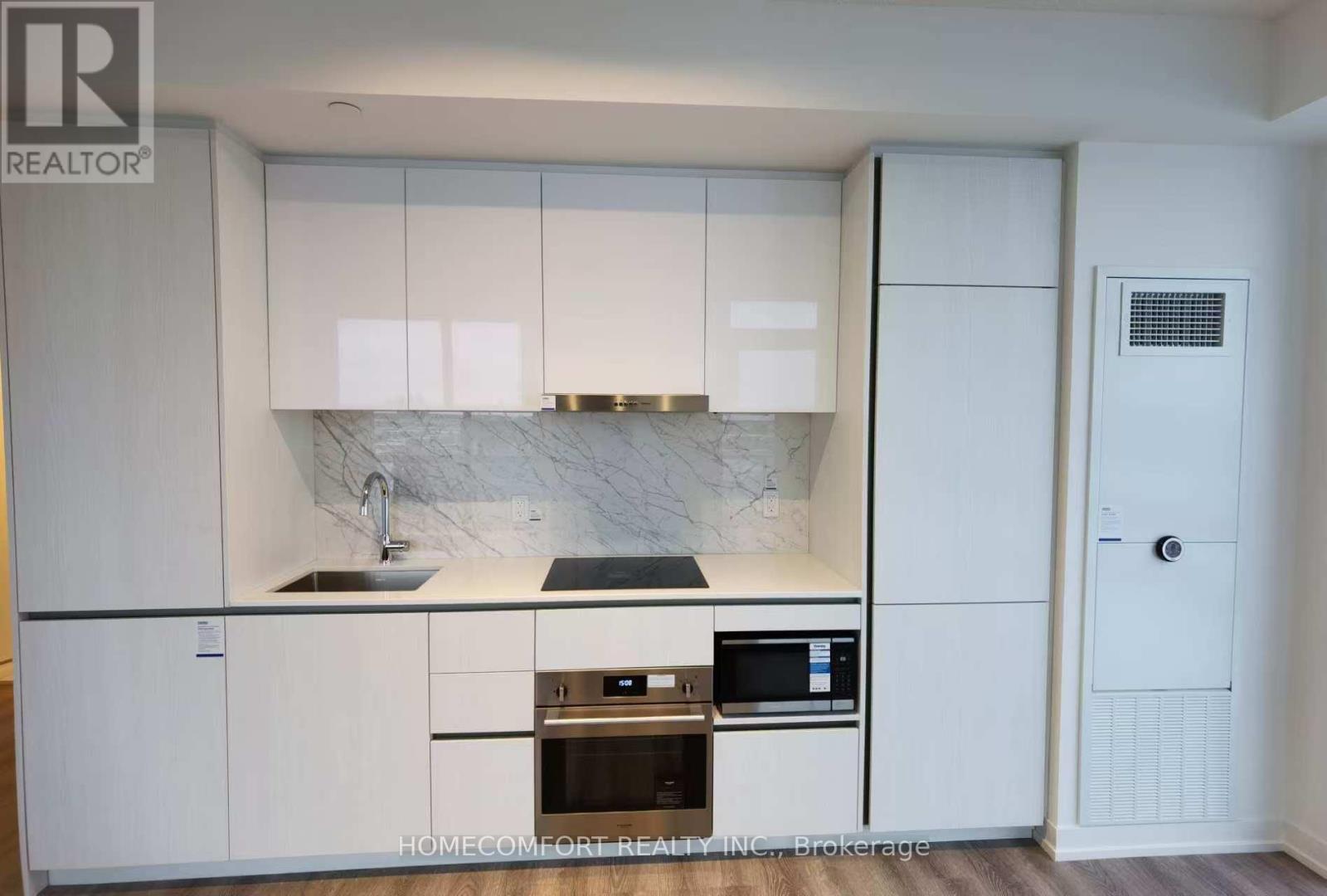 1502 - 8 Interchange Way, Vaughan, Ontario  L4K 5Z7 - Photo 12 - N12641466