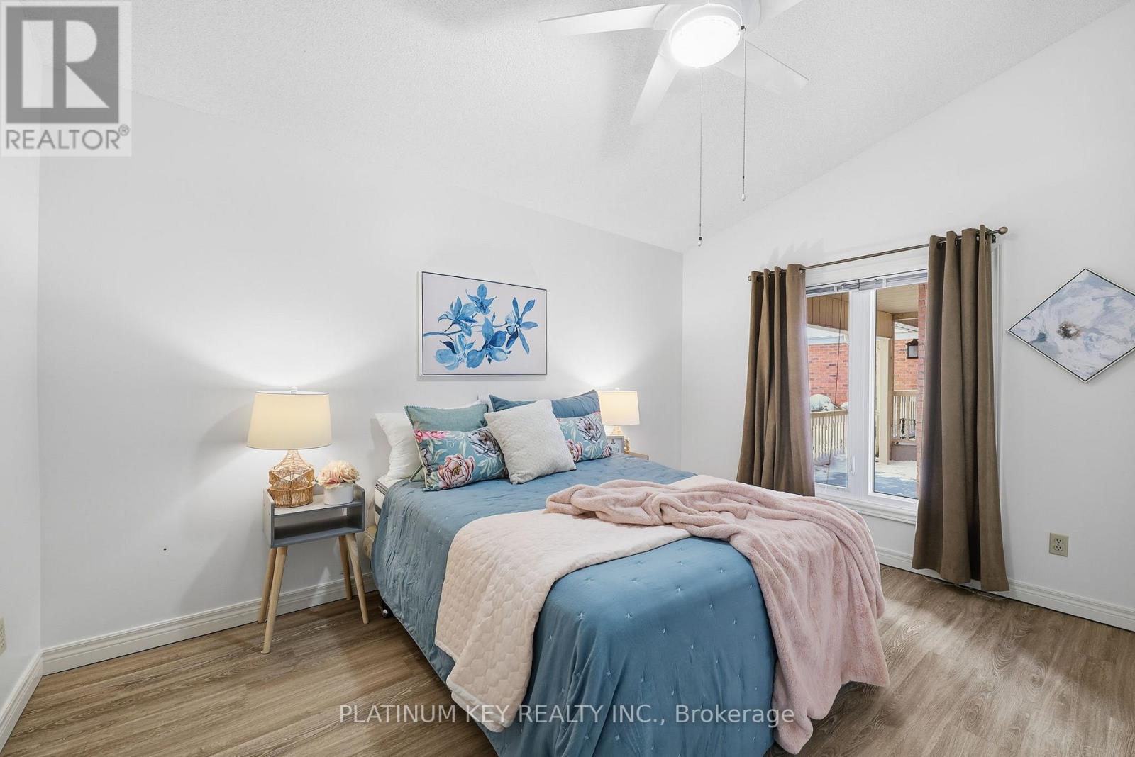 Photo 26 of 50 for 7 - 1331 Commissioners Road W