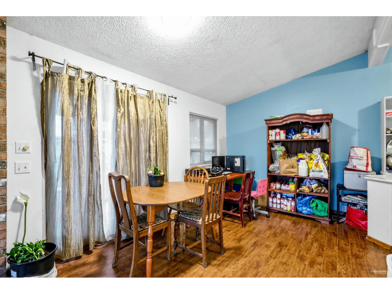 1361 Finlay Street, White Rock, British Columbia  V4B 4L4 - Photo 11 - R3085484