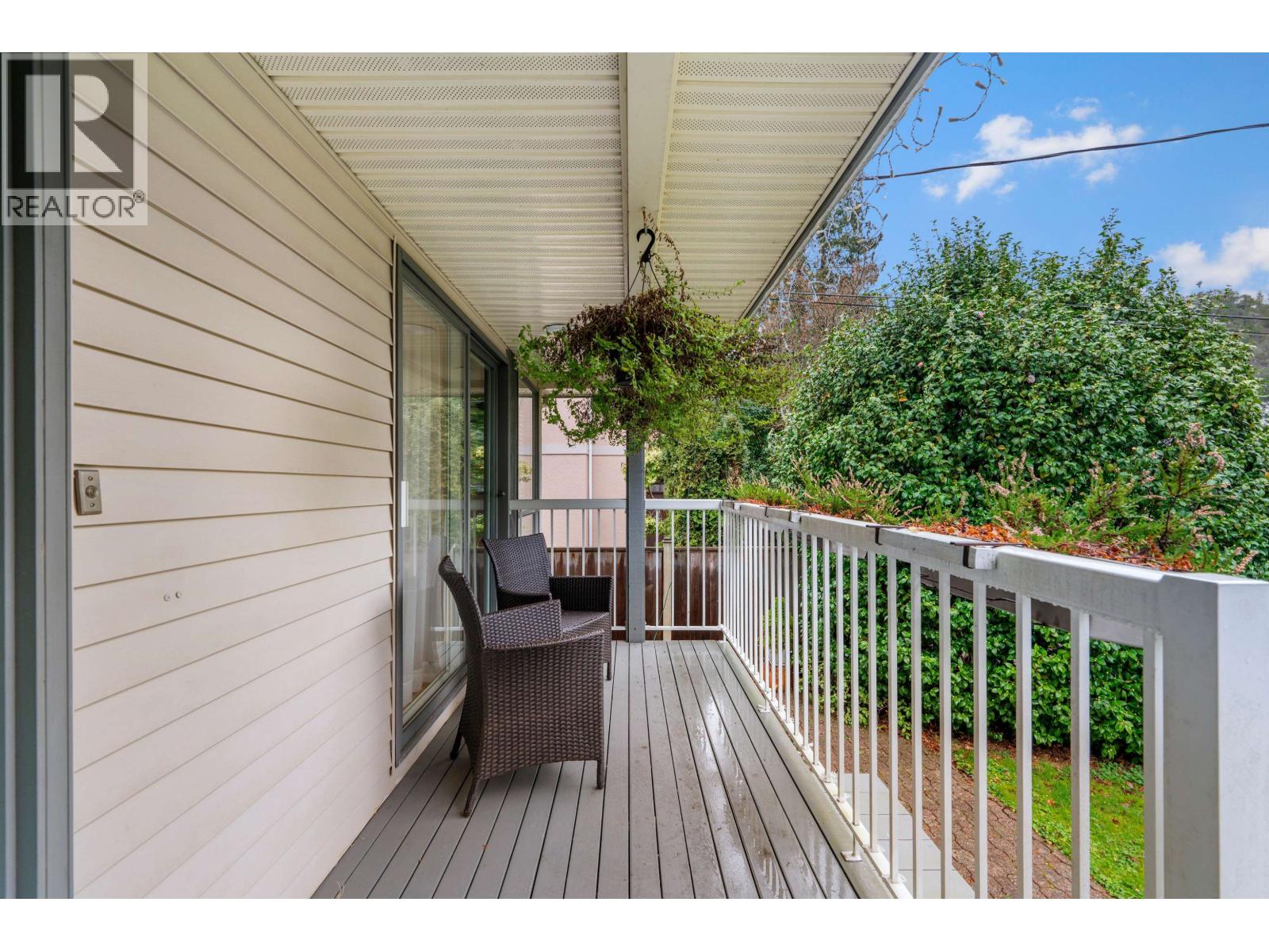 6422 Douglas Street, West Vancouver, British Columbia  V7W 2G2 - Photo 36 - R3085893