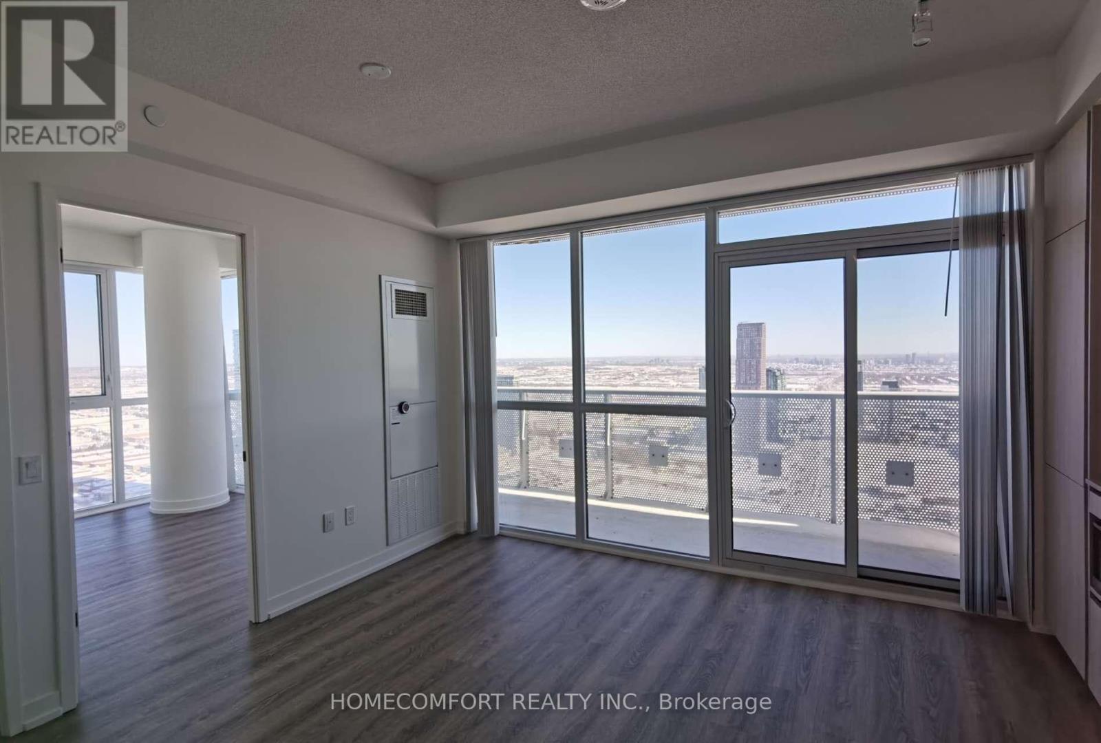 5506 - 8 Interchange Way, Vaughan, Ontario  L4K 5Z7 - Photo 10 - N12751798