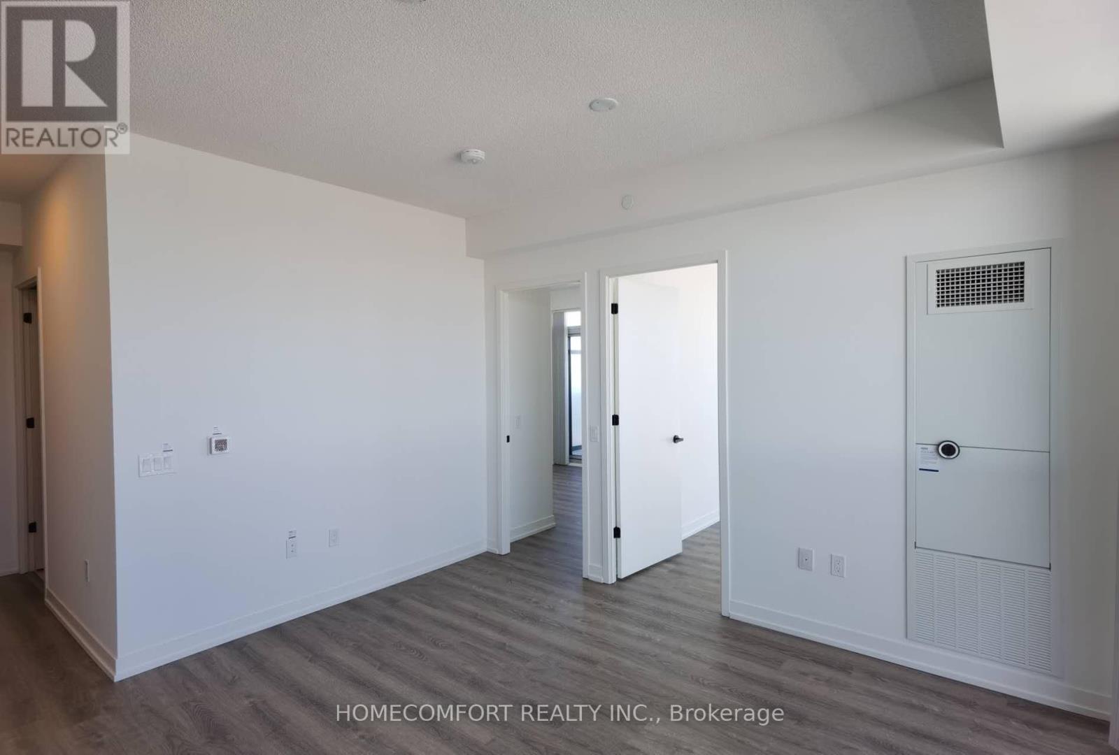 5506 - 8 Interchange Way, Vaughan, Ontario  L4K 5Z7 - Photo 11 - N12751798