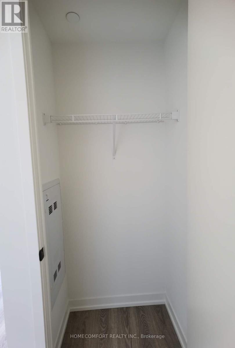 5506 - 8 Interchange Way, Vaughan, Ontario  L4K 5Z7 - Photo 4 - N12751798