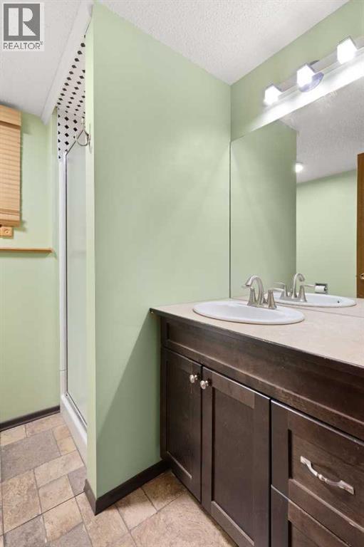 23 Calder Court Se, Medicine Hat, Alberta  T1B 3K4 - Photo 28 - A2282001