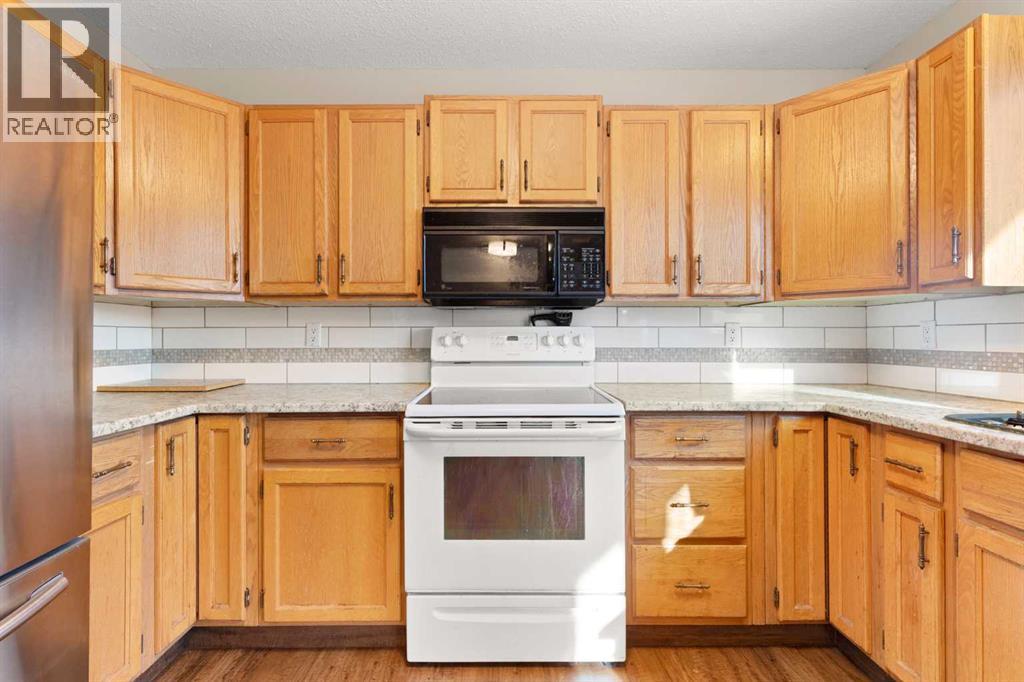 23 Calder Court Se, Medicine Hat, Alberta  T1B 3K4 - Photo 12 - A2282001