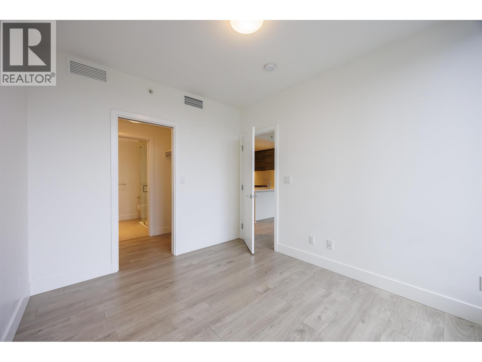 902 7303 Noble Lane, Burnaby, British Columbia  V3N 0H2 - Photo 17 - R3085644