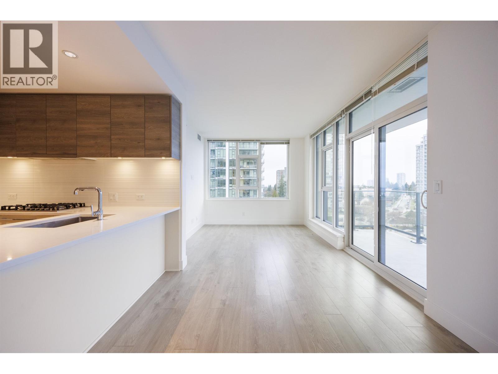 902 7303 Noble Lane, Burnaby, British Columbia  V3N 0H2 - Photo 8 - R3085644