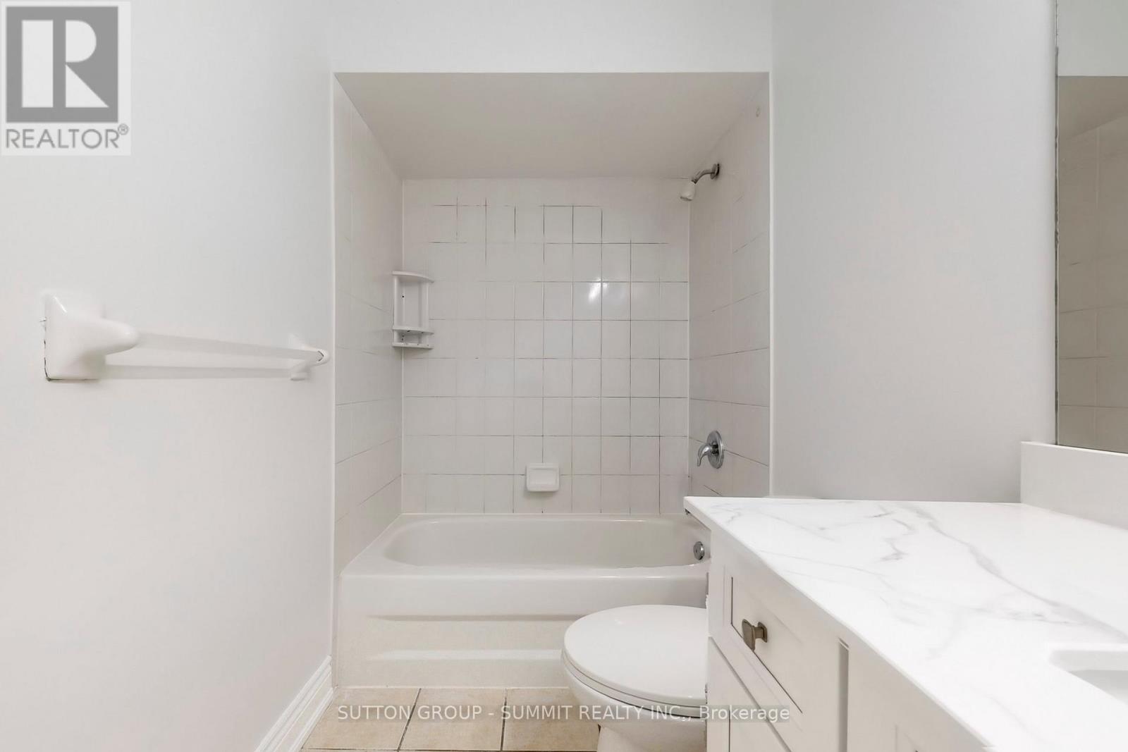 81 - 5223 Fairford Crescent E, Mississauga, Ontario  L5V 2M6 - Photo 35 - W12751652