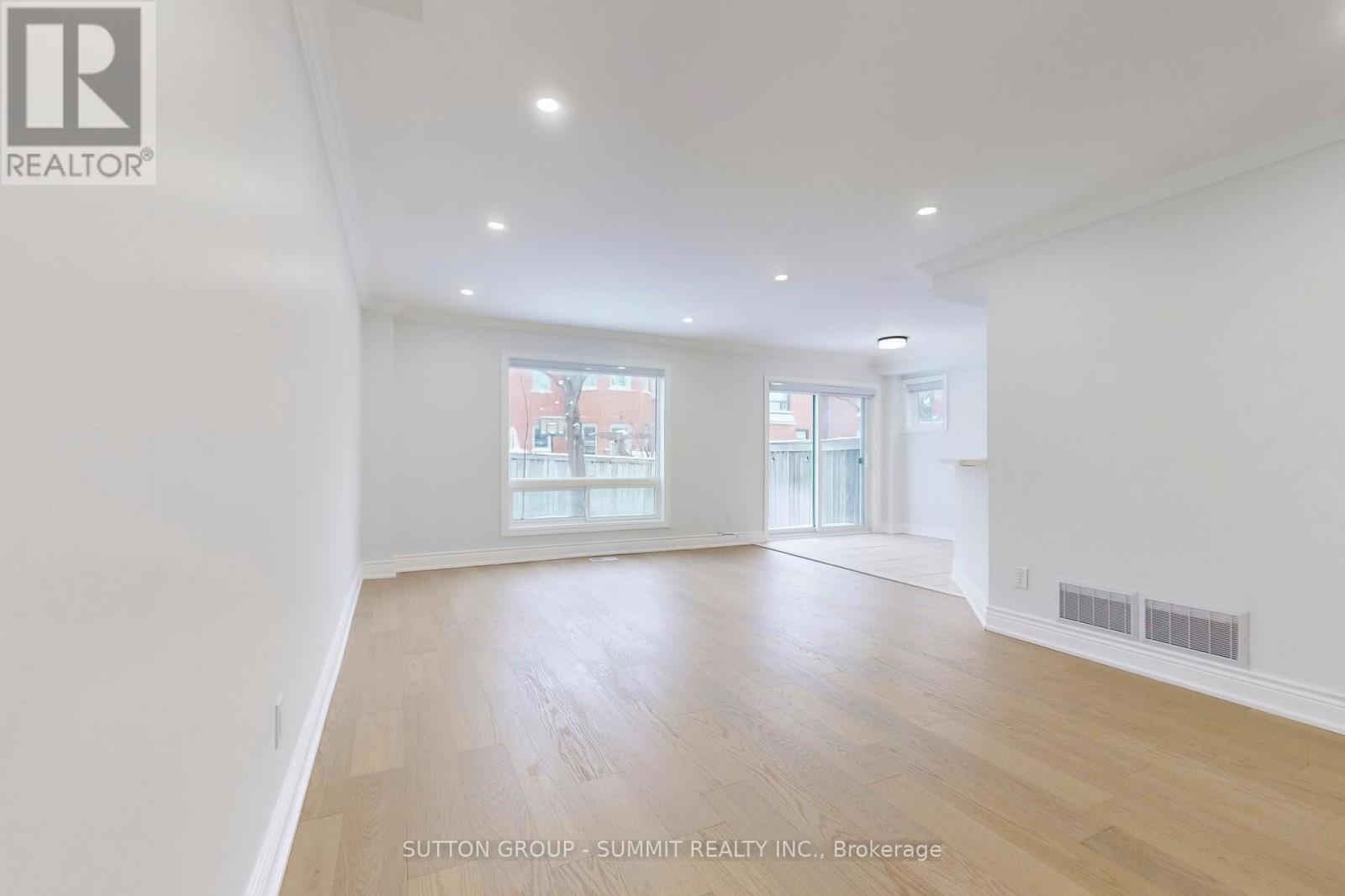 81 - 5223 Fairford Crescent E, Mississauga, Ontario  L5V 2M6 - Photo 7 - W12751652