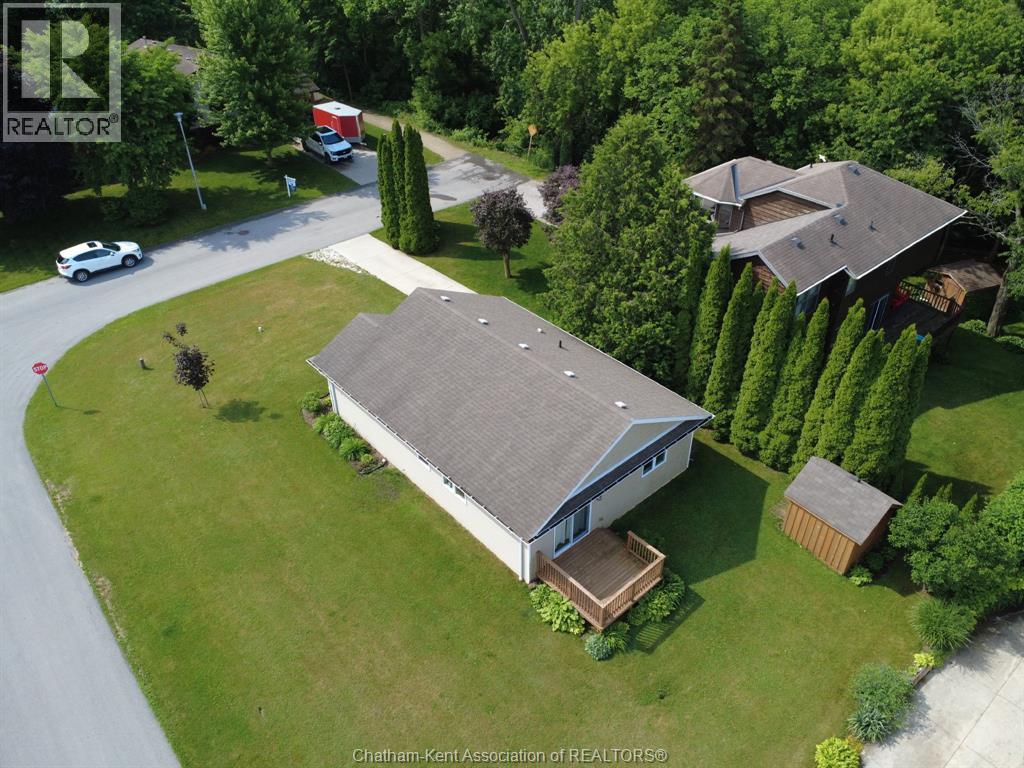 23 Kyle Drive, Ridgetown, Ontario  N0P 2C0 - Photo 7 - 25032057