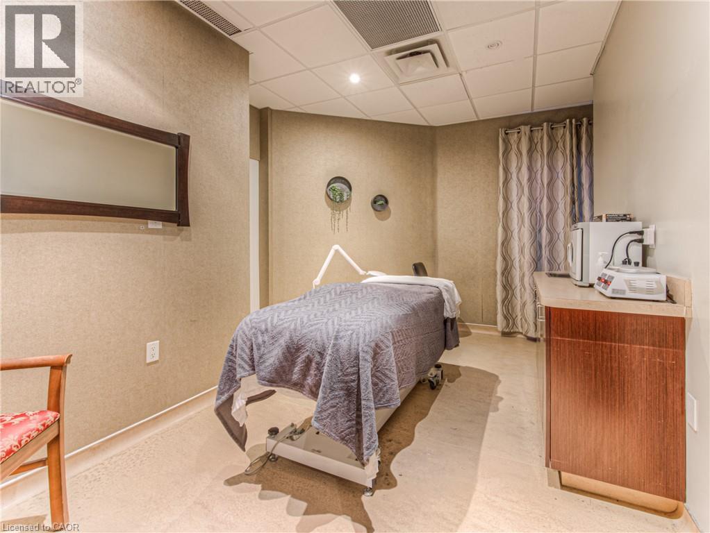 370 University Avenue E Unit# 105, Waterloo, Ontario  N2K 3N2 - Photo 10 - 40768540