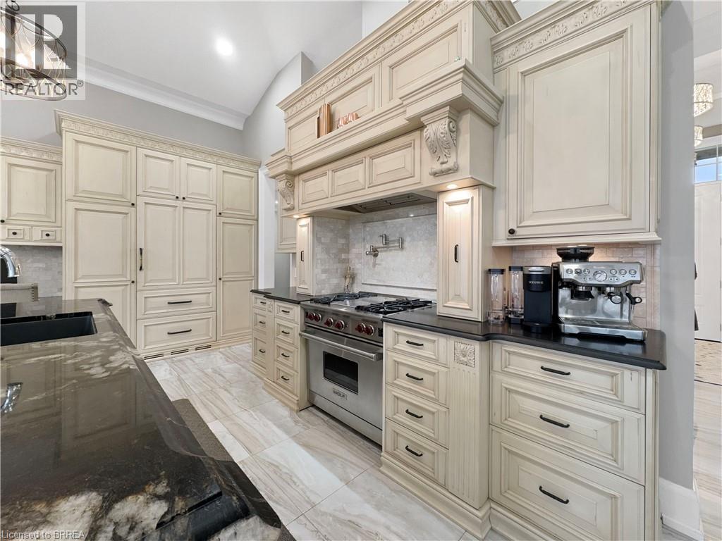 18 Harper Boulevard, Brantford, Ontario  N3T 0E1 - Photo 5 - 40767968