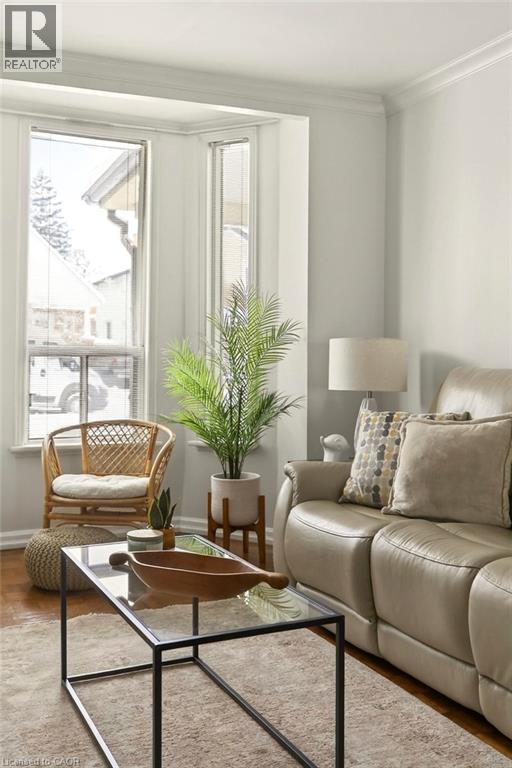 152 Strathcona Avenue N, Hamilton, Ontario  L8R 3C3 - Photo 6 - 40799055