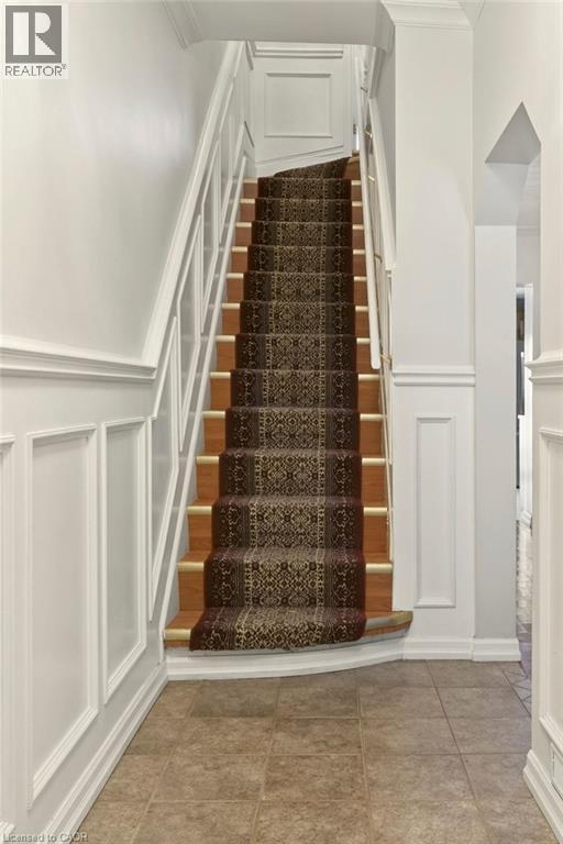 152 Strathcona Avenue N, Hamilton, Ontario  L8R 3C3 - Photo 5 - 40799055