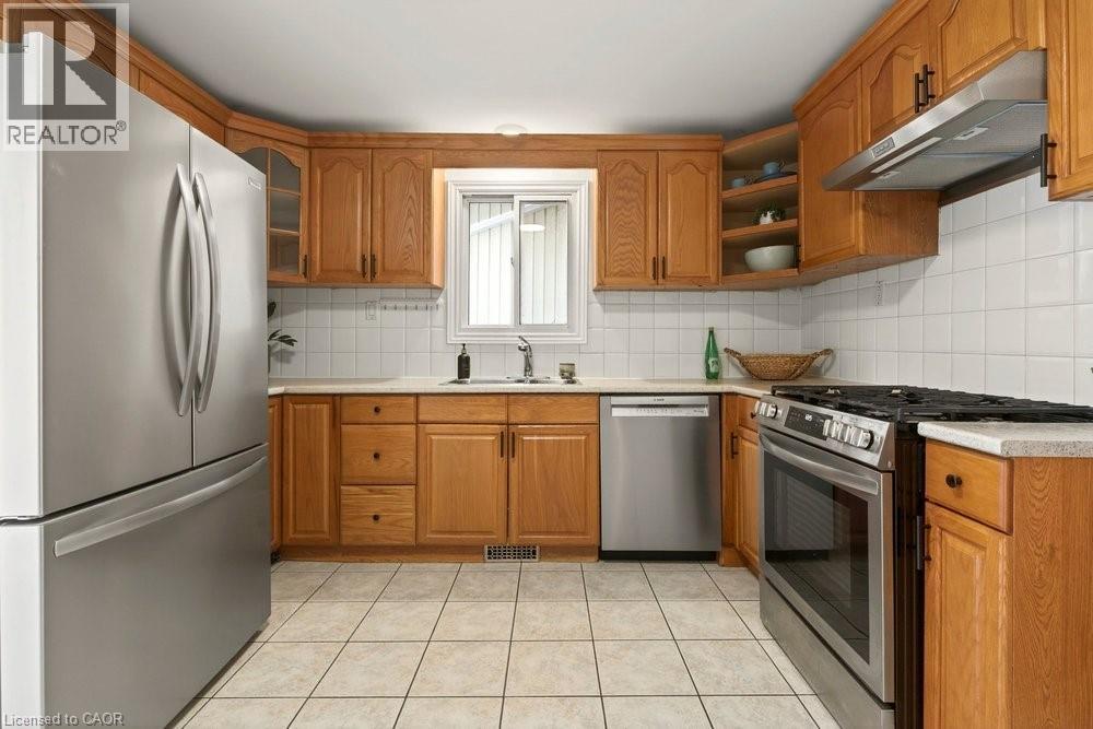 152 Strathcona Avenue N, Hamilton, Ontario  L8R 3C3 - Photo 21 - 40799055