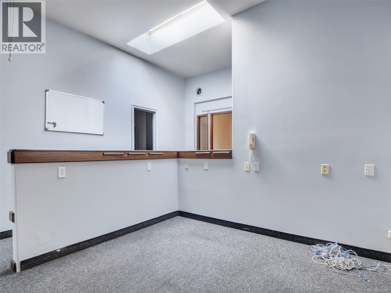 B 3273 Tennyson Ave, Victoria, British Columbia  V8Z 3P4 - Photo 13 - 1024997