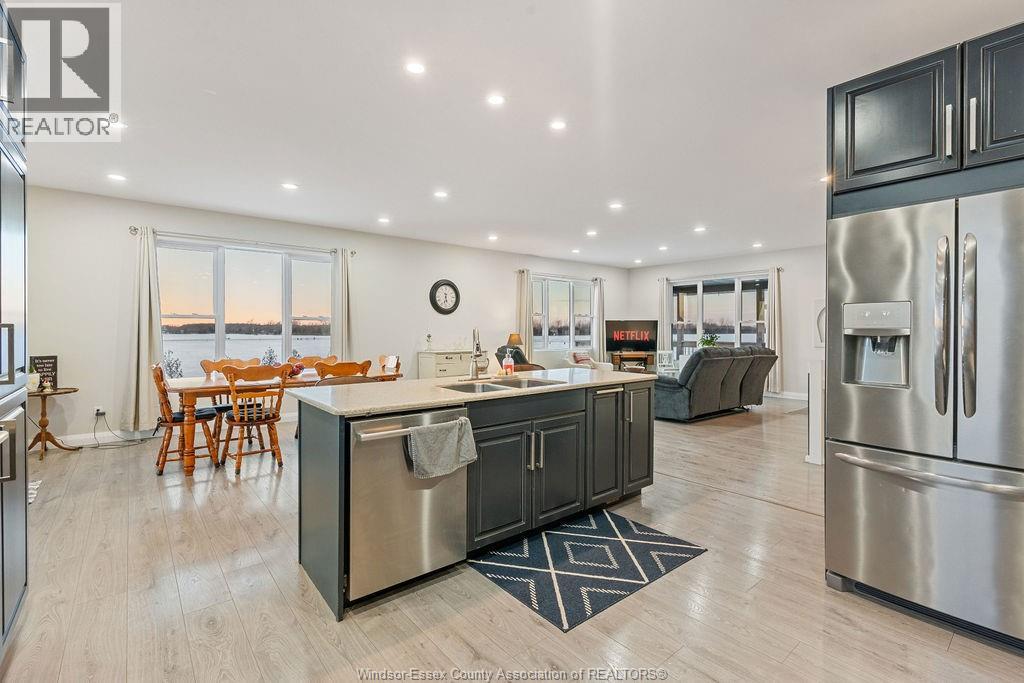 8675 Concession Rd 8, Essex, Ontario  N0R 1B0 - Photo 10 - 26001736