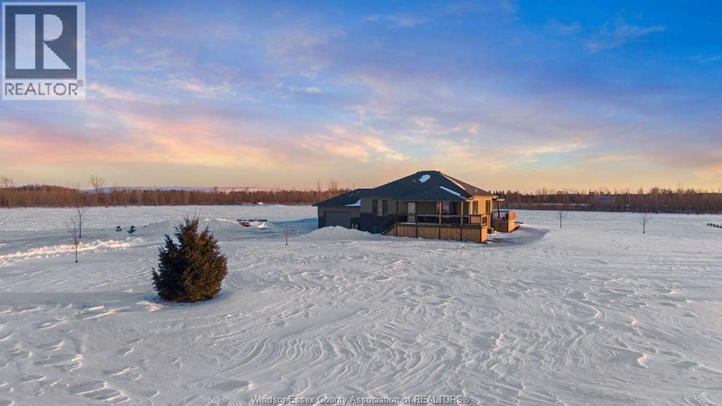 8675 Concession Rd 8, Essex, Ontario  N0R 1B0 - Photo 2 - 26001736