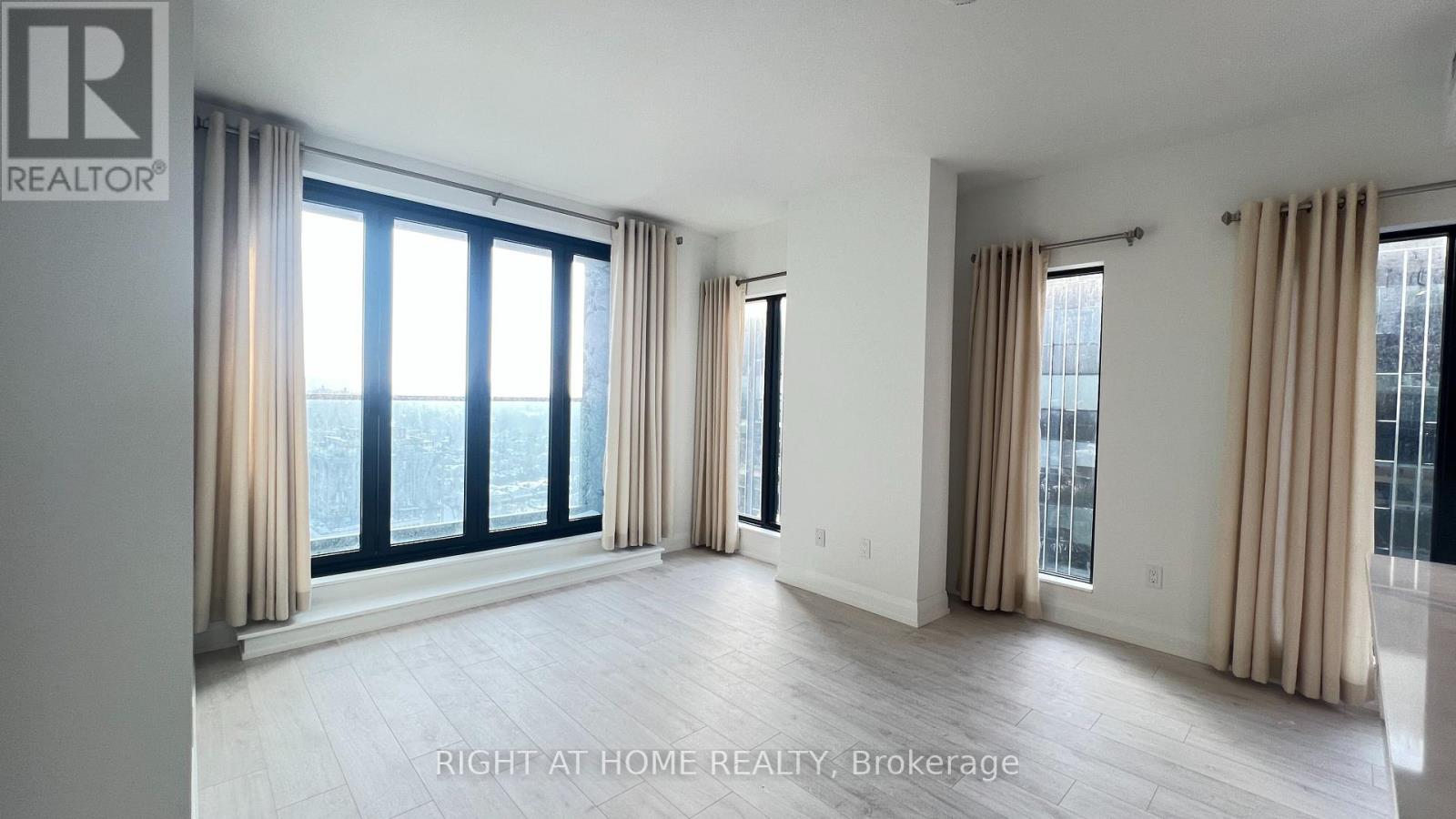 1707 - 20 Soudan Avenue, Toronto, Ontario  M4S 0E2 - Photo 6 - C12751814