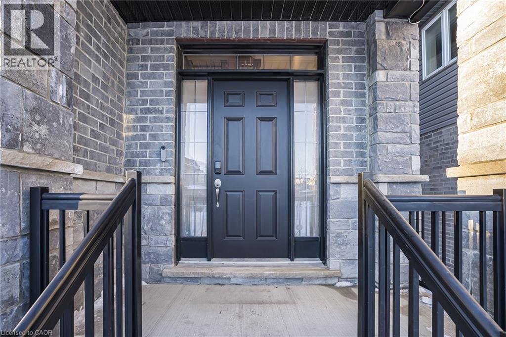 357 Woodbine Avenue, Kitchener, Ontario  N2R 0A9 - Photo 2 - 40801689