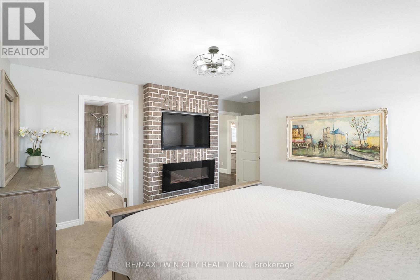 130 Elmbank Trail, Kitchener, Ontario  N2R 0H2 - Photo 23 - X12751816