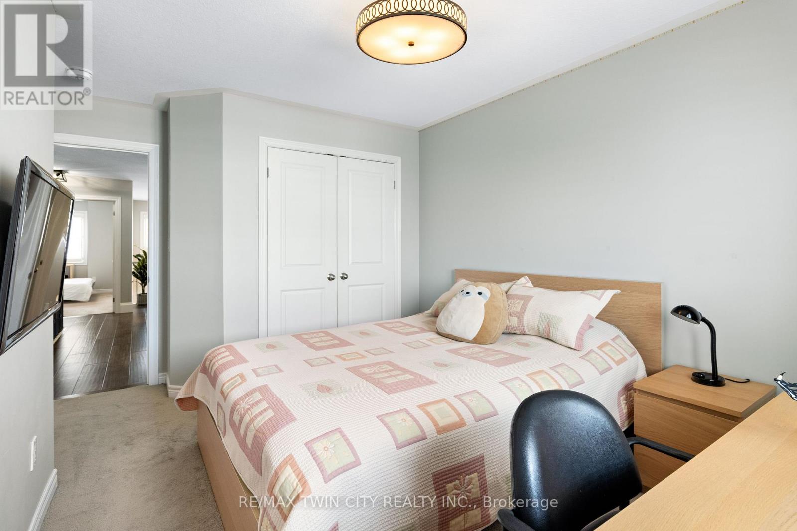 130 Elmbank Trail, Kitchener, Ontario  N2R 0H2 - Photo 29 - X12751816