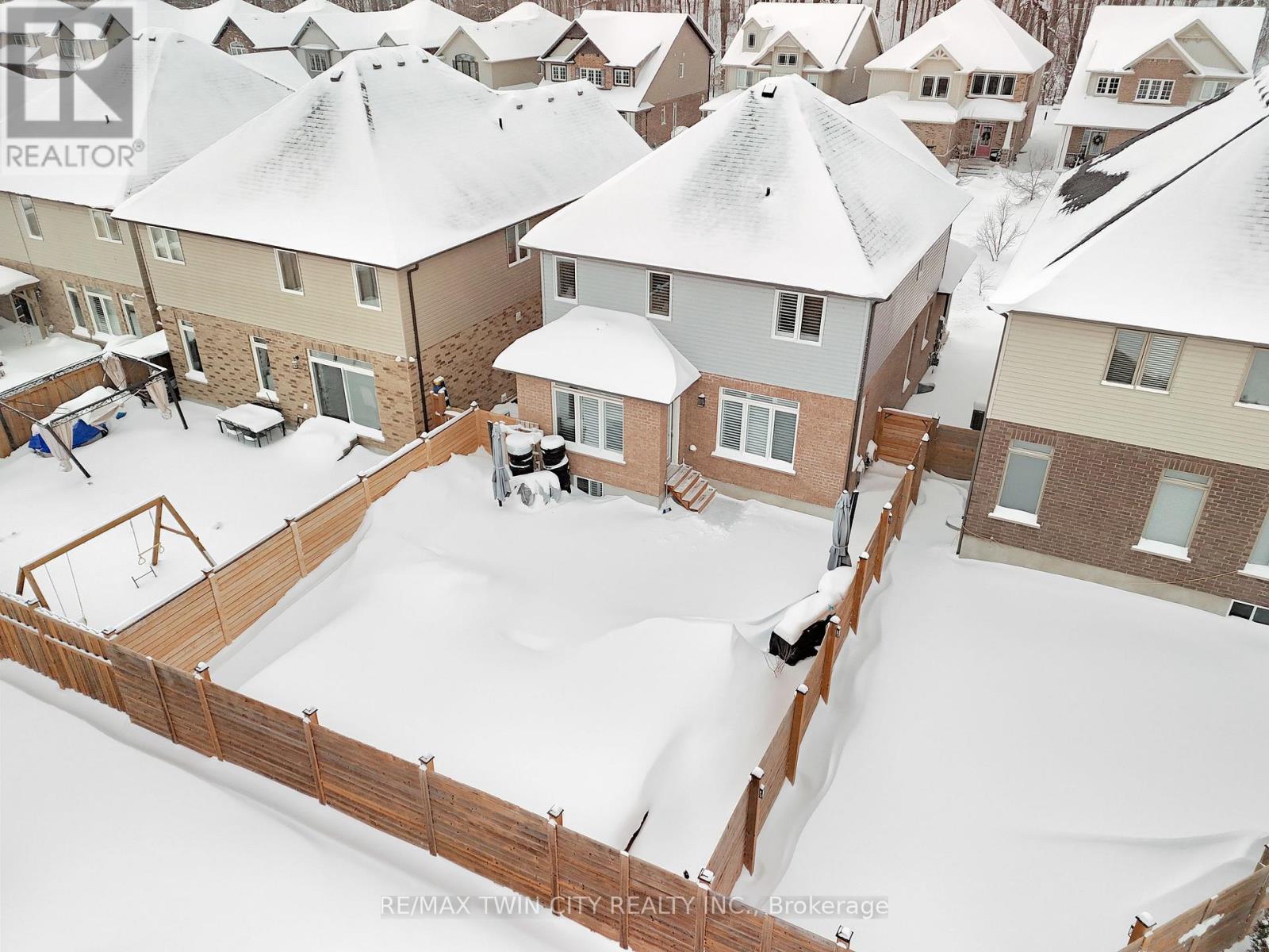 130 Elmbank Trail, Kitchener, Ontario  N2R 0H2 - Photo 40 - X12751816