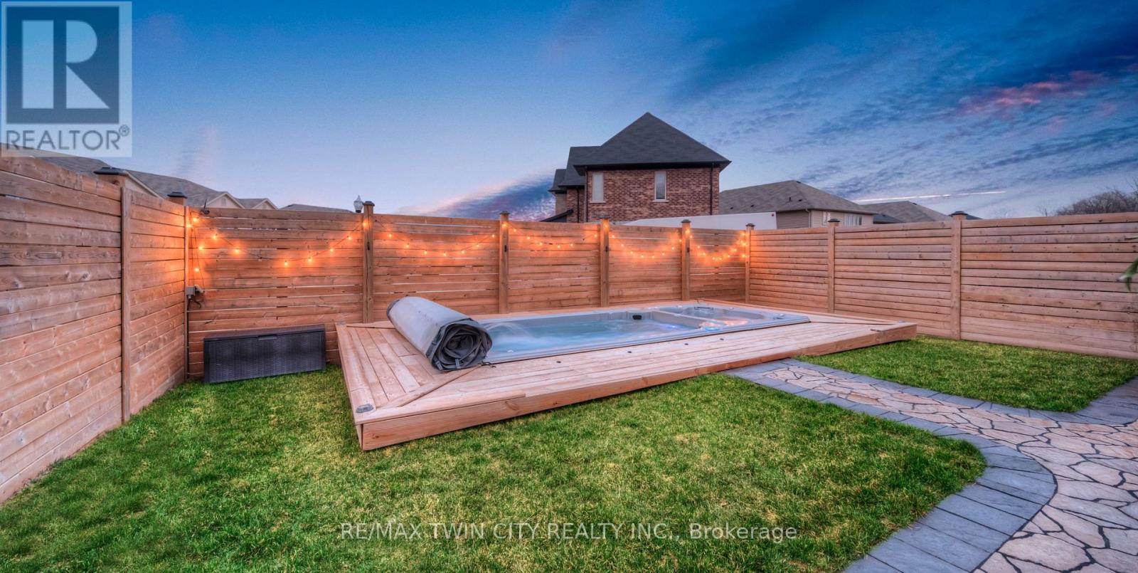 130 Elmbank Trail, Kitchener, Ontario  N2R 0H2 - Photo 47 - X12751816