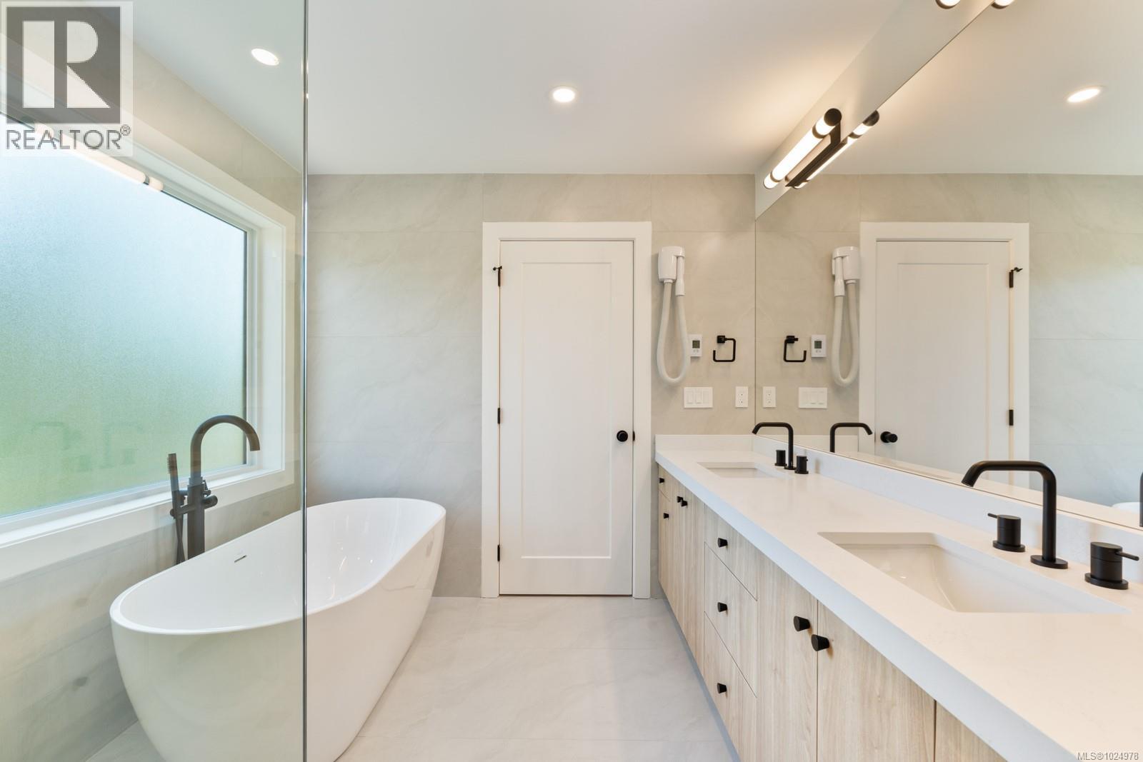 561 Belford Pl, Langford, British Columbia  V9B 6C1 - Photo 25 - 1024978