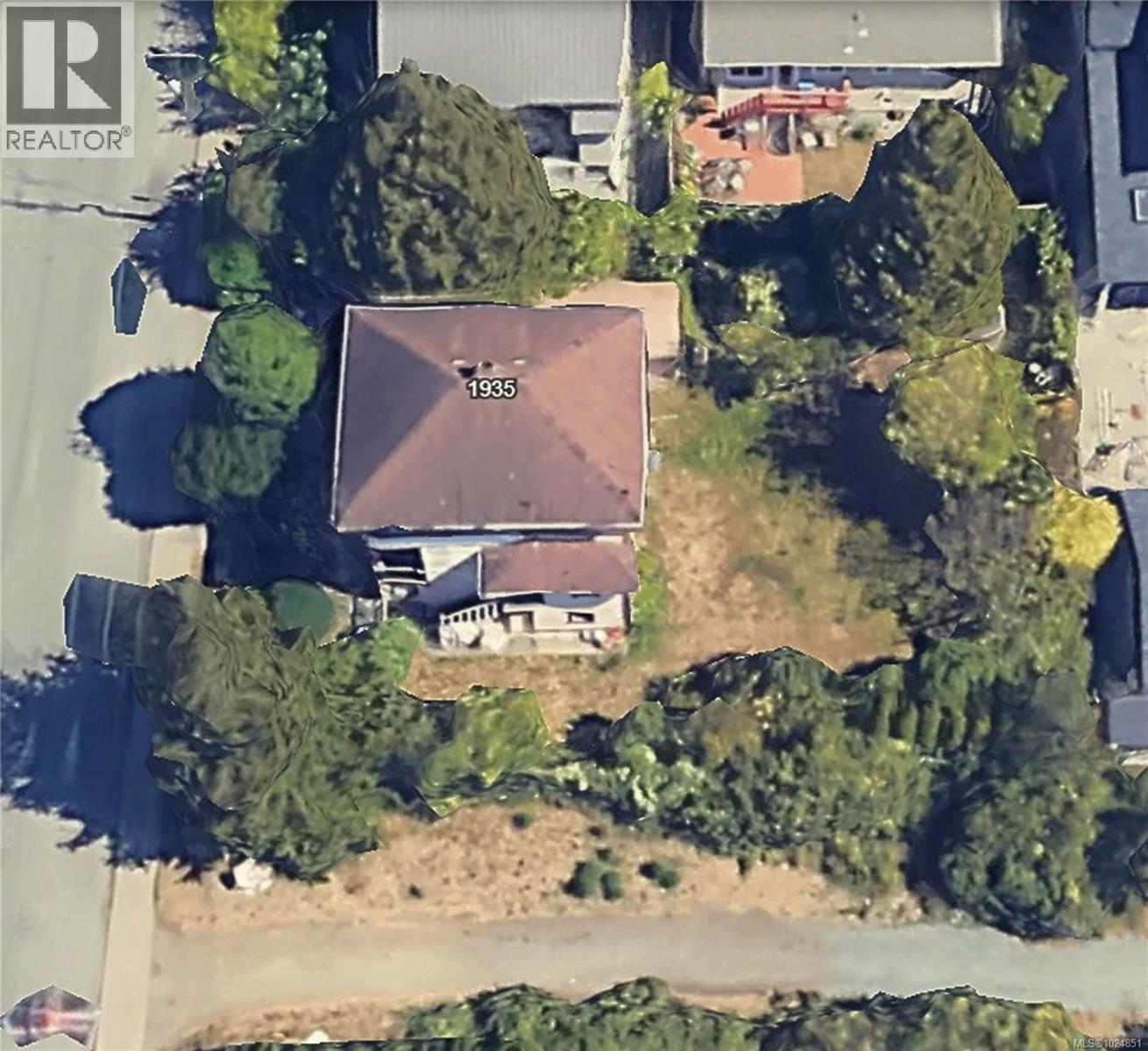 1935 Haultain St, Saanich, British Columbia  V8R 2L3 - Photo 24 - 1024851