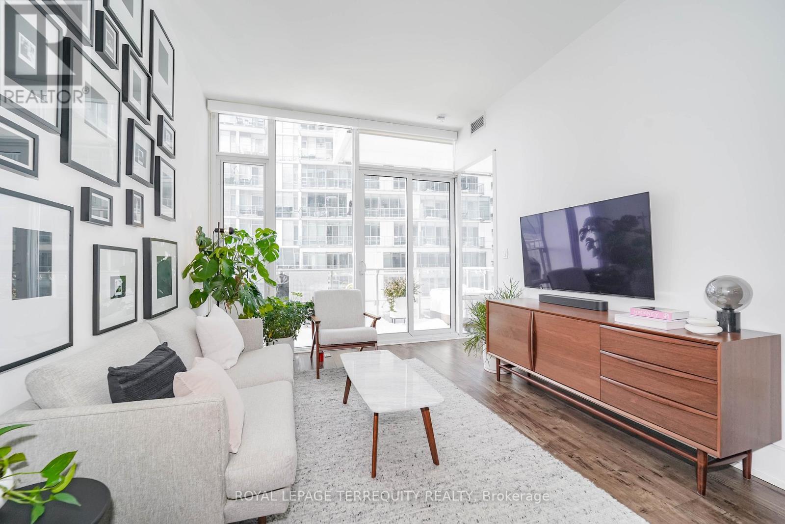 410 - 29 Queens Quay E, Toronto, Ontario  M5E 0A4 - Photo 13 - C12748732