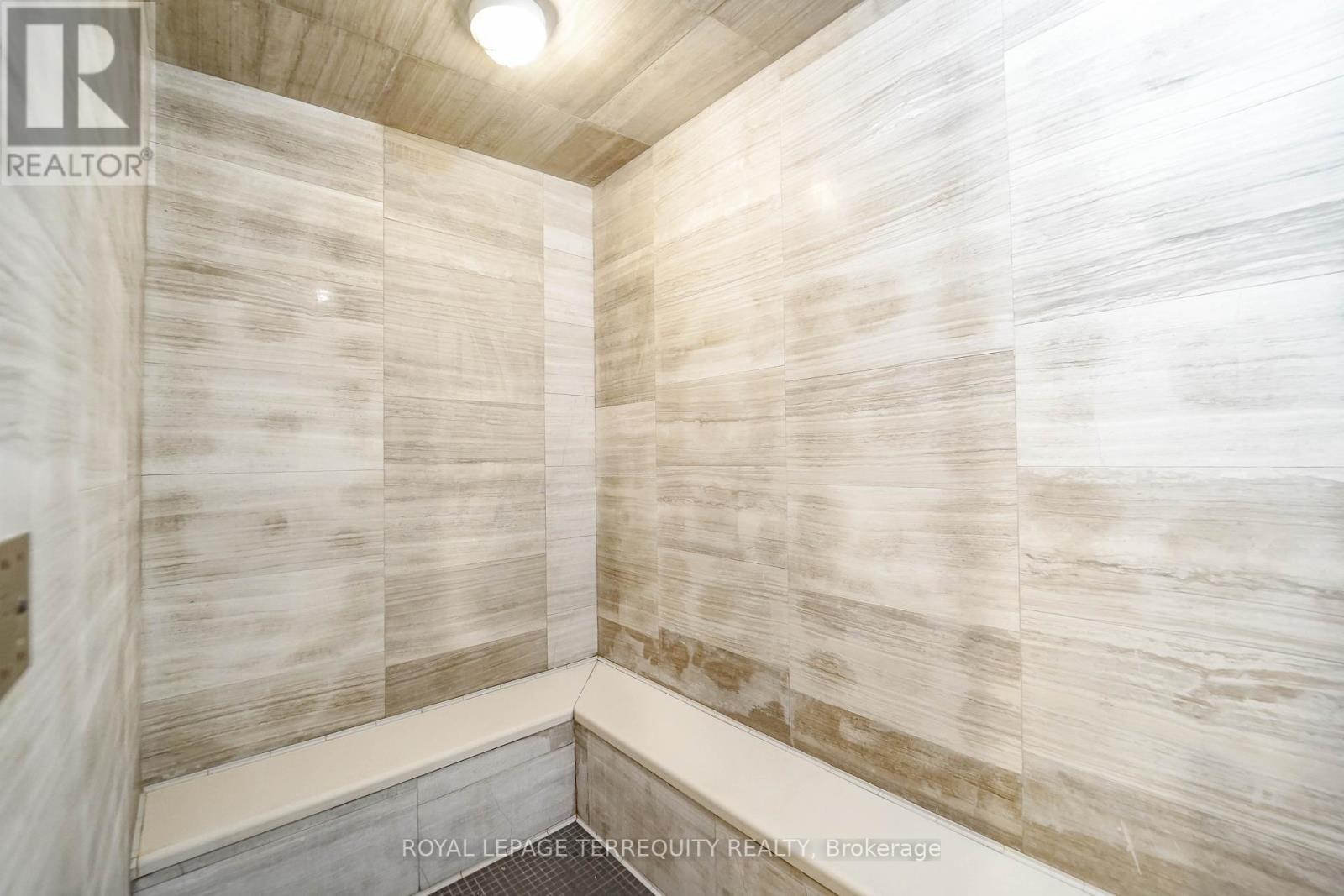 410 - 29 Queens Quay E, Toronto, Ontario  M5E 0A4 - Photo 37 - C12748732