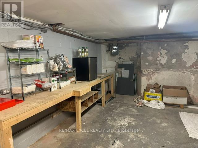 755b Dundas Street W, Toronto, Ontario  M6J 1T9 - Photo 9 - C12751854