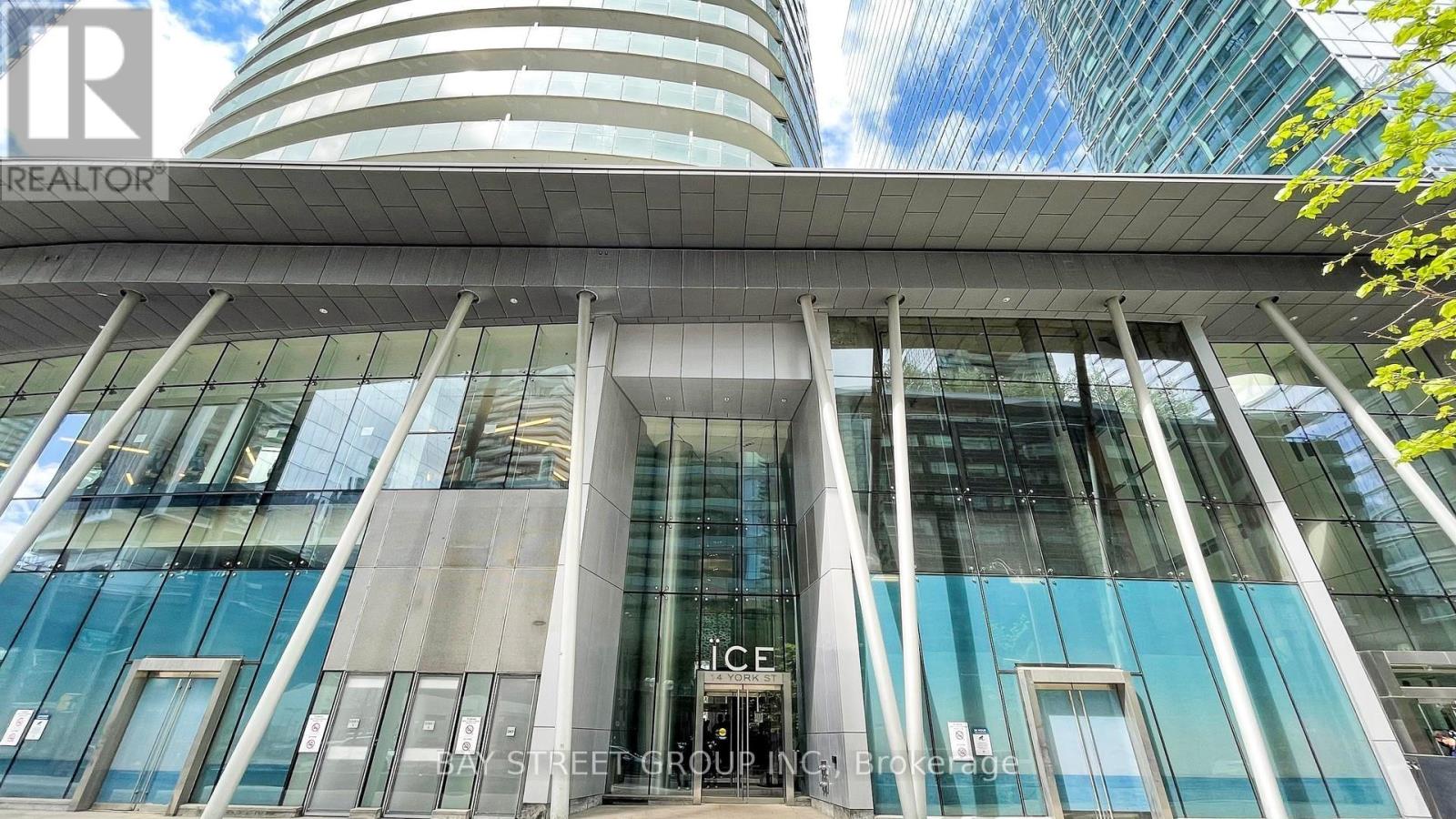 5903 - 14 YORK STREET, Toronto, Ontario