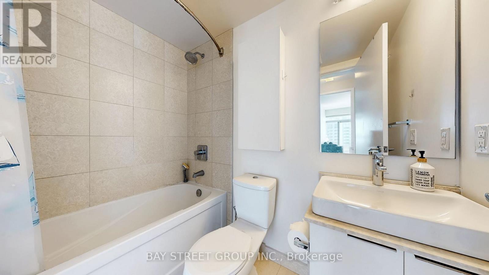 5903 - 14 York Street, Toronto, Ontario  M5J 0B1 - Photo 16 - C12751858