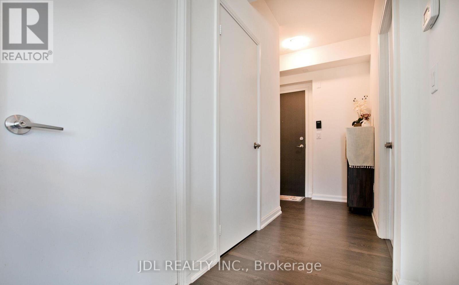 1208 - 9 Bogert Avenue, Toronto, Ontario  M2N 0H3 - Photo 4 - C12751864