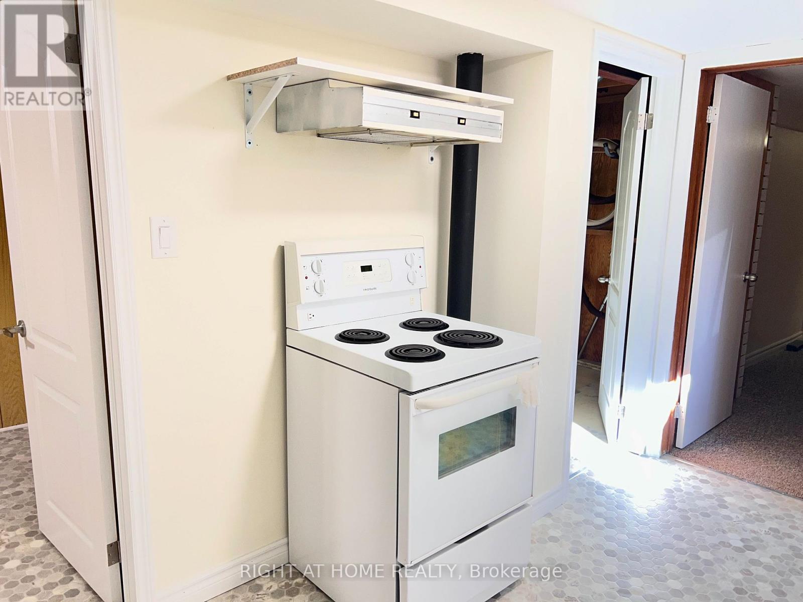 2 Thorncroft Crescent, Ajax, Ontario  L1S 2S2 - Photo 29 - E12751844