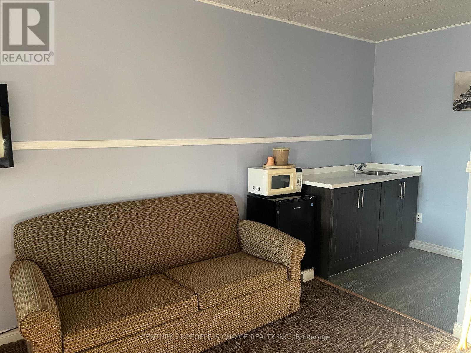 50 - 52 Highway 11 S, Cochrane, Ontario  P0L 1C0 - Photo 28 - T12751848