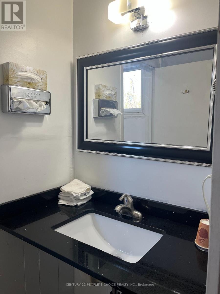 50 - 52 Highway 11 S, Cochrane, Ontario  P0L 1C0 - Photo 29 - T12751848