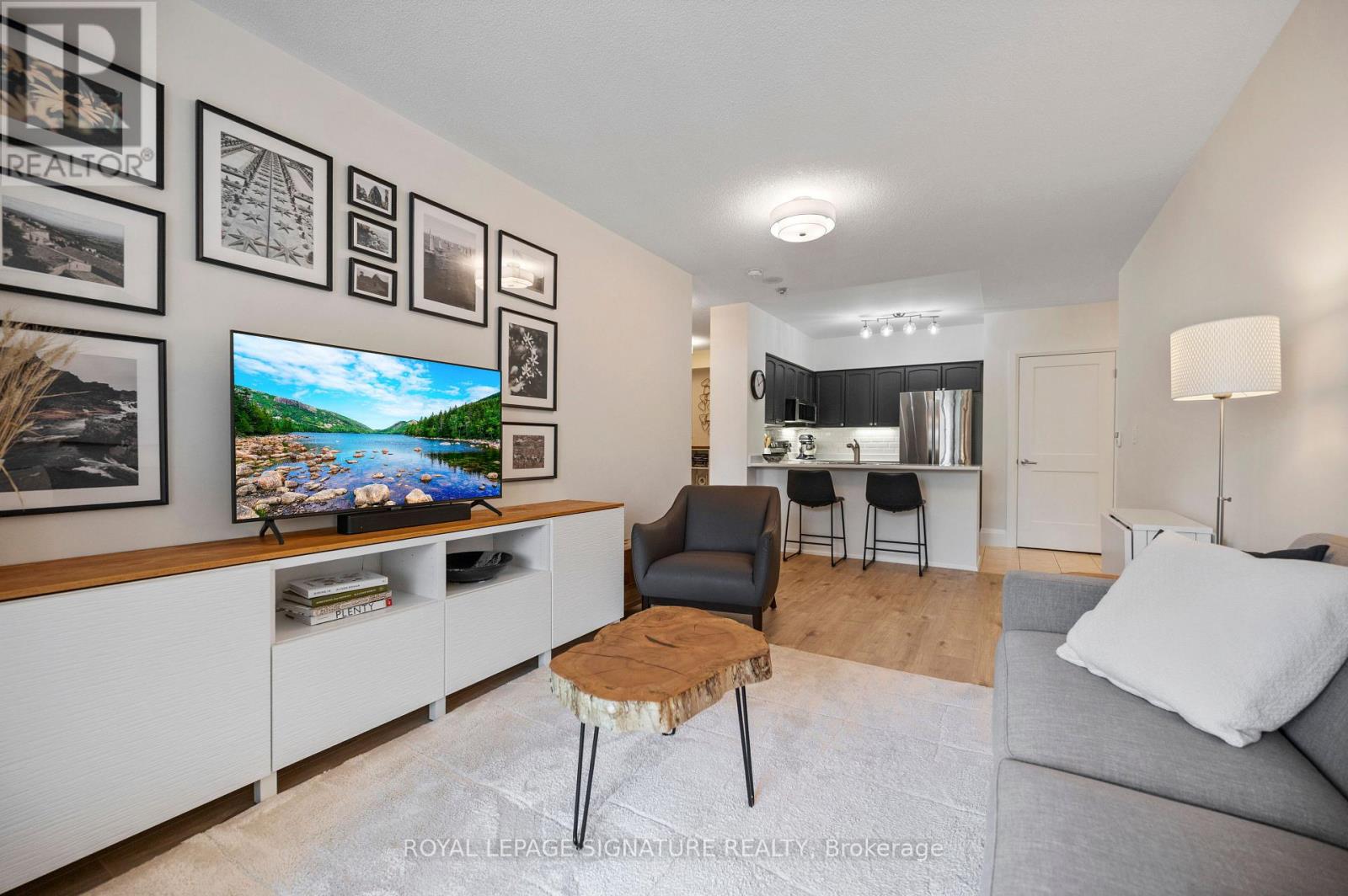 310 - 38 Fontenay Court, Toronto, Ontario  M9A 5H5 - Photo 16 - W12751832