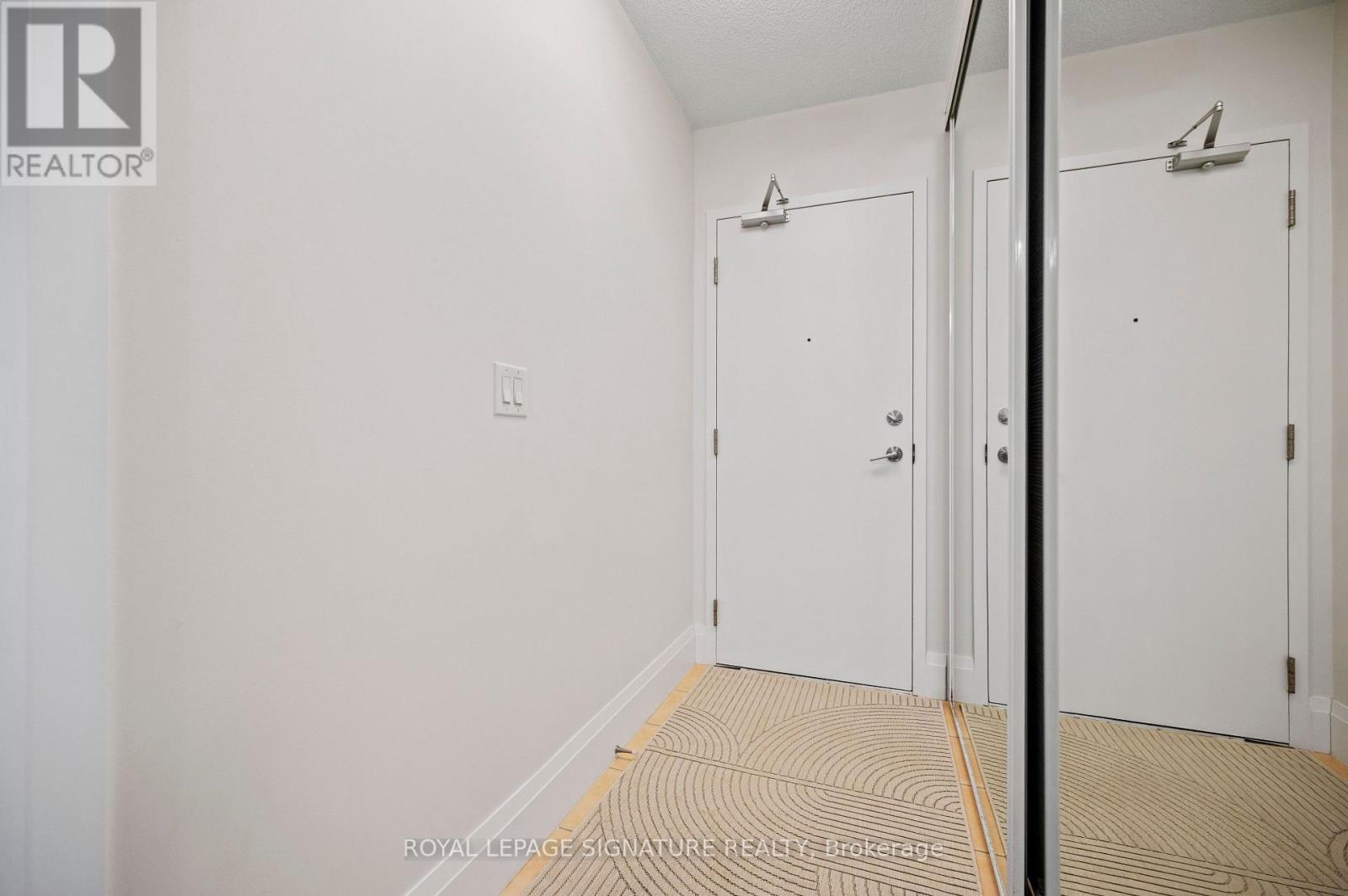 310 - 38 Fontenay Court, Toronto, Ontario  M9A 5H5 - Photo 8 - W12751832